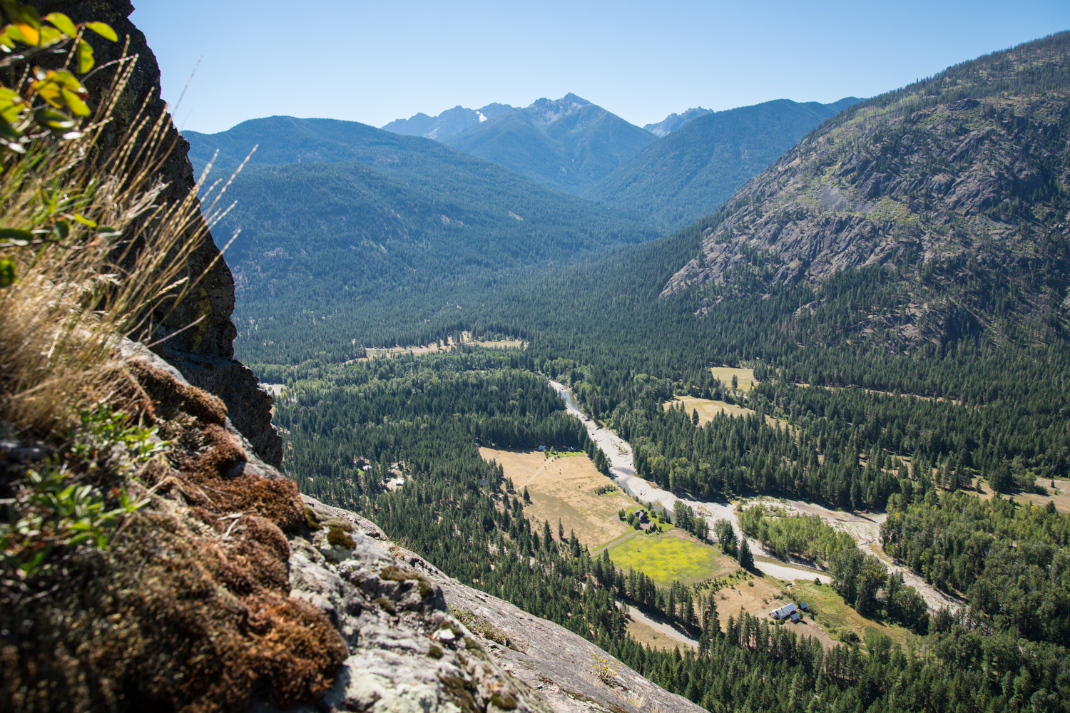 Mult-Pitch Climbing in the Methow Valley