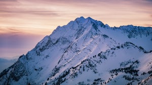 Snowshoeing Twin Lakes Pass