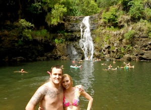 Hike to Waimea Falls