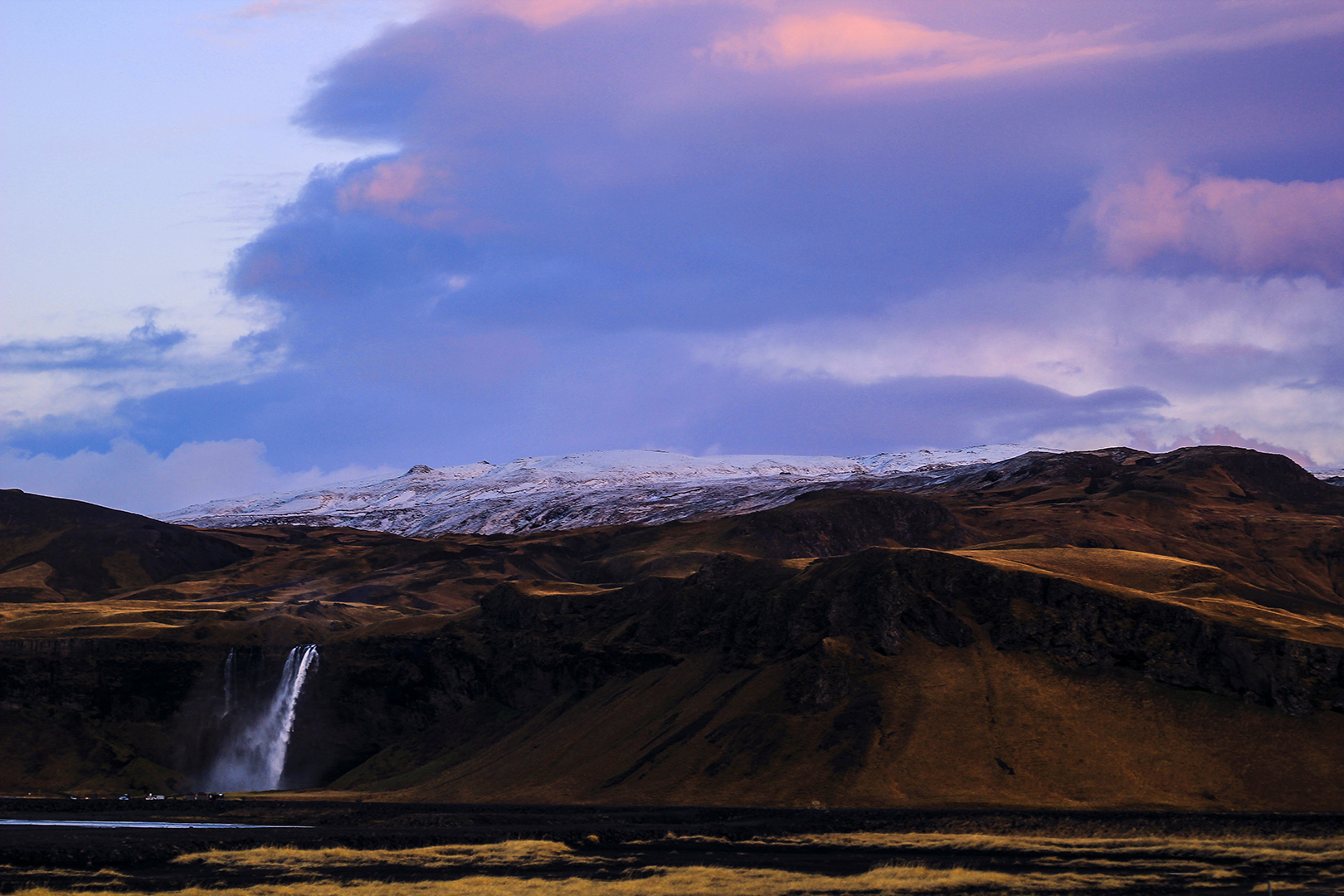 Photograph the Waterfalls of Iceland