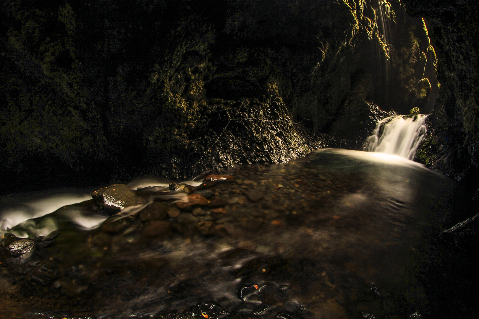 Photograph the Waterfalls of Iceland