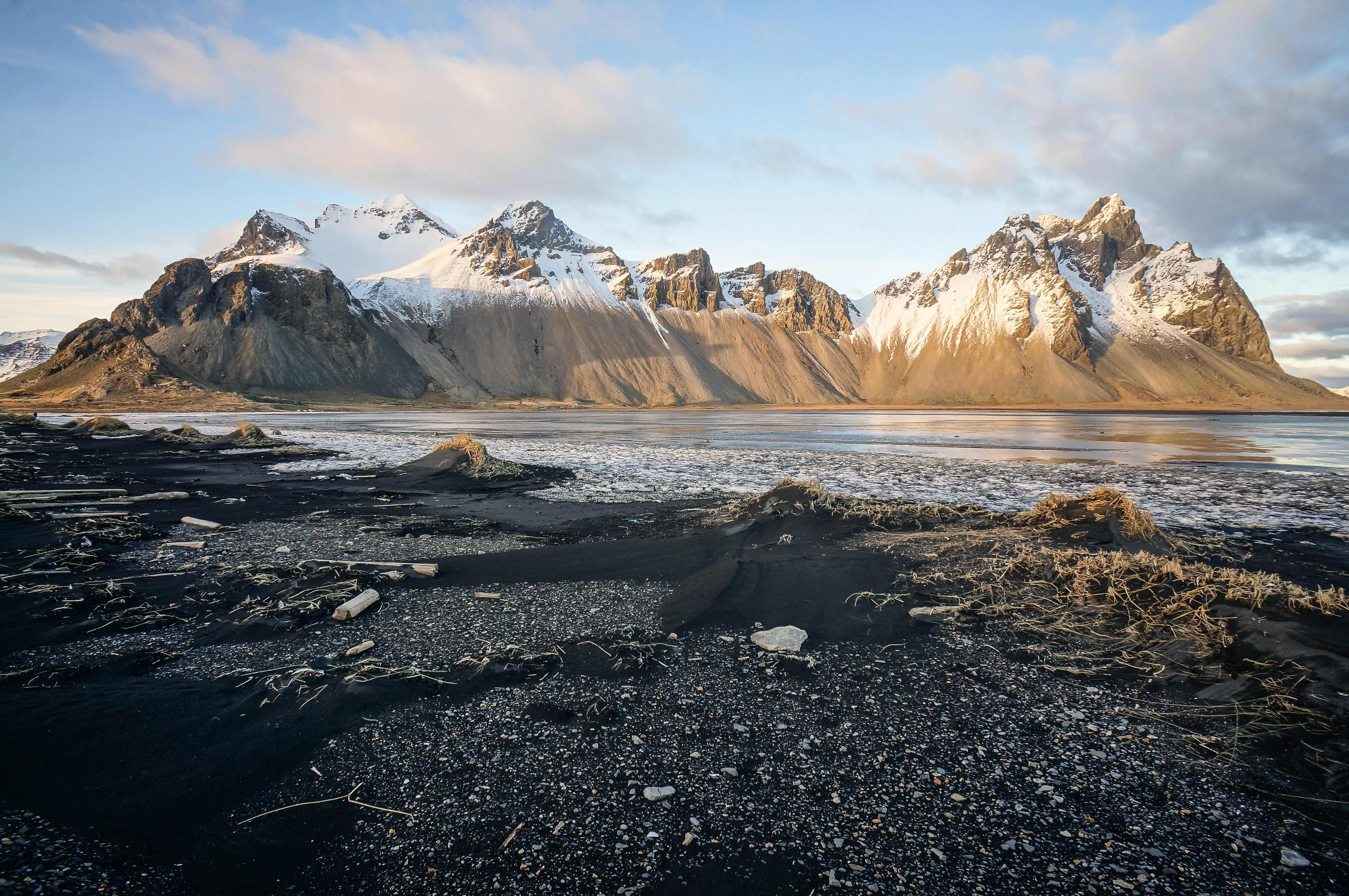Explore Vestrahorn