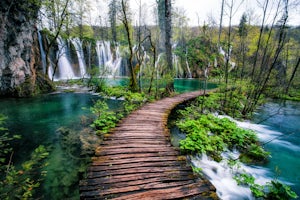 Hike in Plitvice Lakes National Park