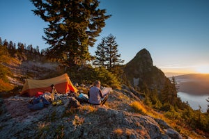 Hiking the Howe Sound Crest Trail