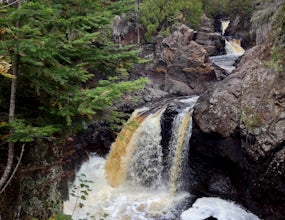 Hike Lookout Mountain Trail in Cascade River State Park 