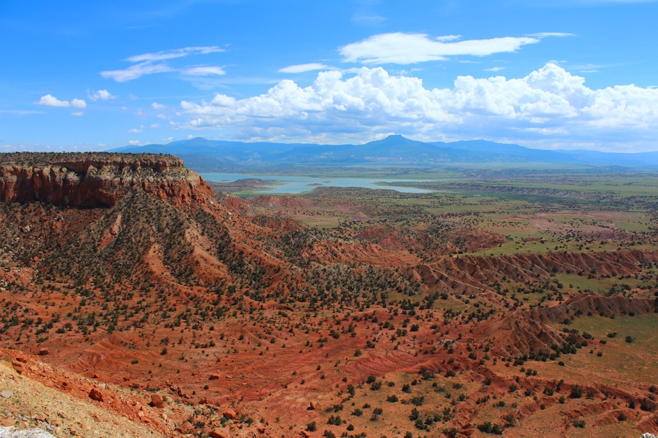 Hike at Kitchen Mesa, Kitchen Mesa Trailhead, Ghost Ranch