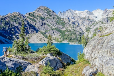 Backpack to Spade and Venus Lakes, Salmon La Sac Trailhead