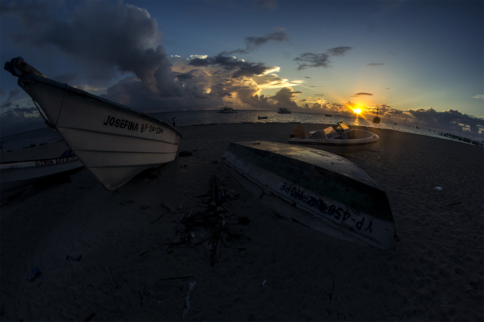 Explore Playa Los Corales