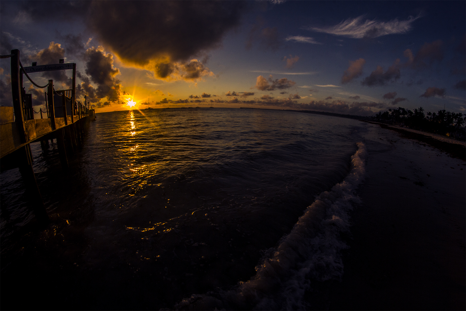 Explore Playa Los Corales