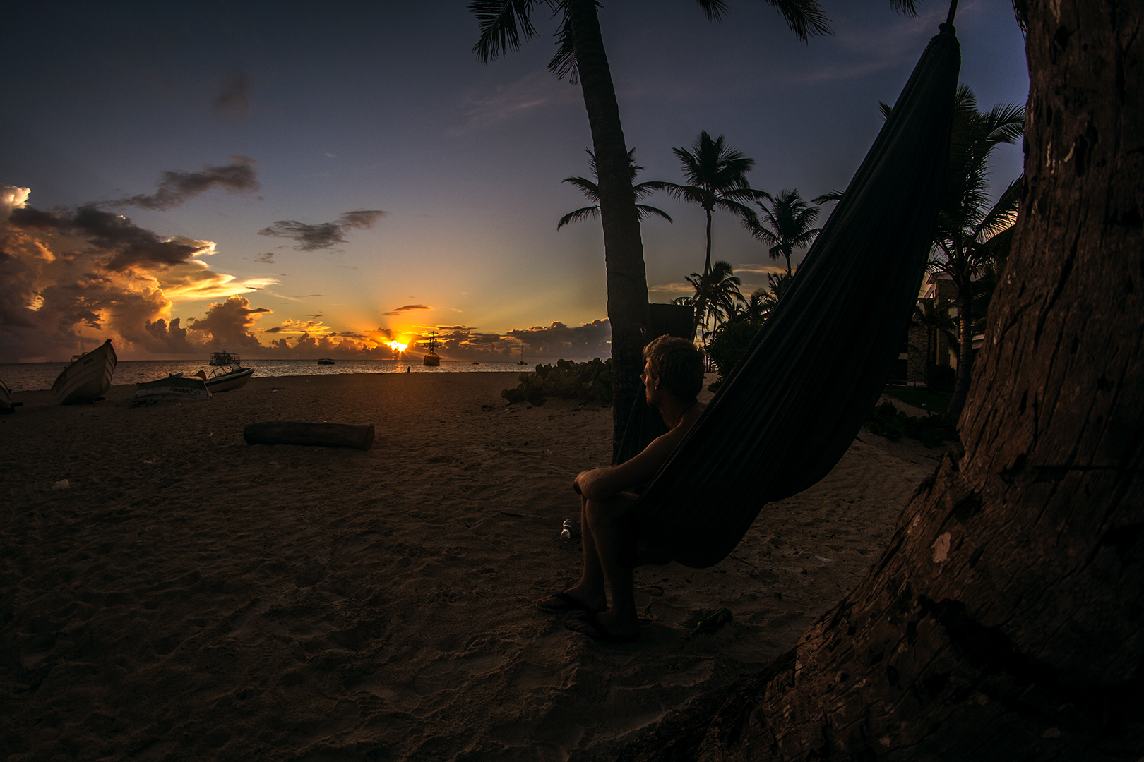 Explore Playa Los Corales