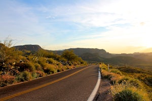 Drive Through The Apache Trail