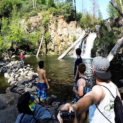 Cliff Jumping at Lion Slide Falls (AKA Hatchet Falls)