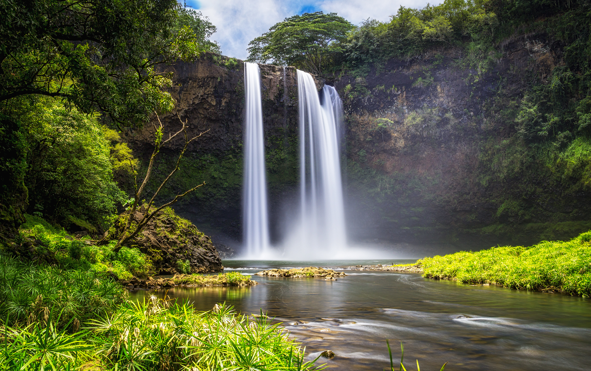 Hike to the Base of Wailua Falls, Kapaa, Hawaii