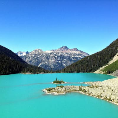 Day Hike & Glacial Swim in Joffre Lakes