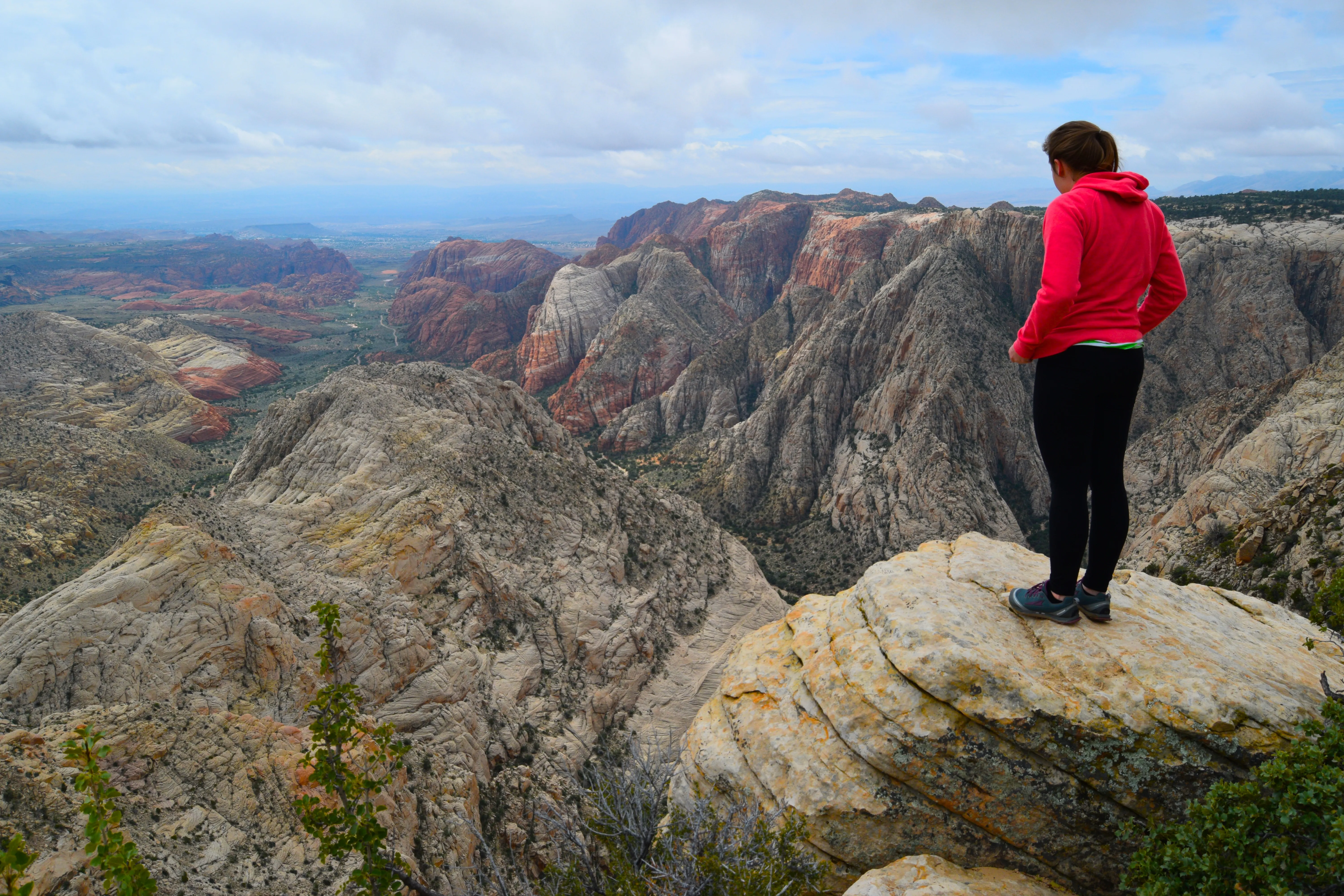 Snow Canyon Overlook via Red Mountain Trail