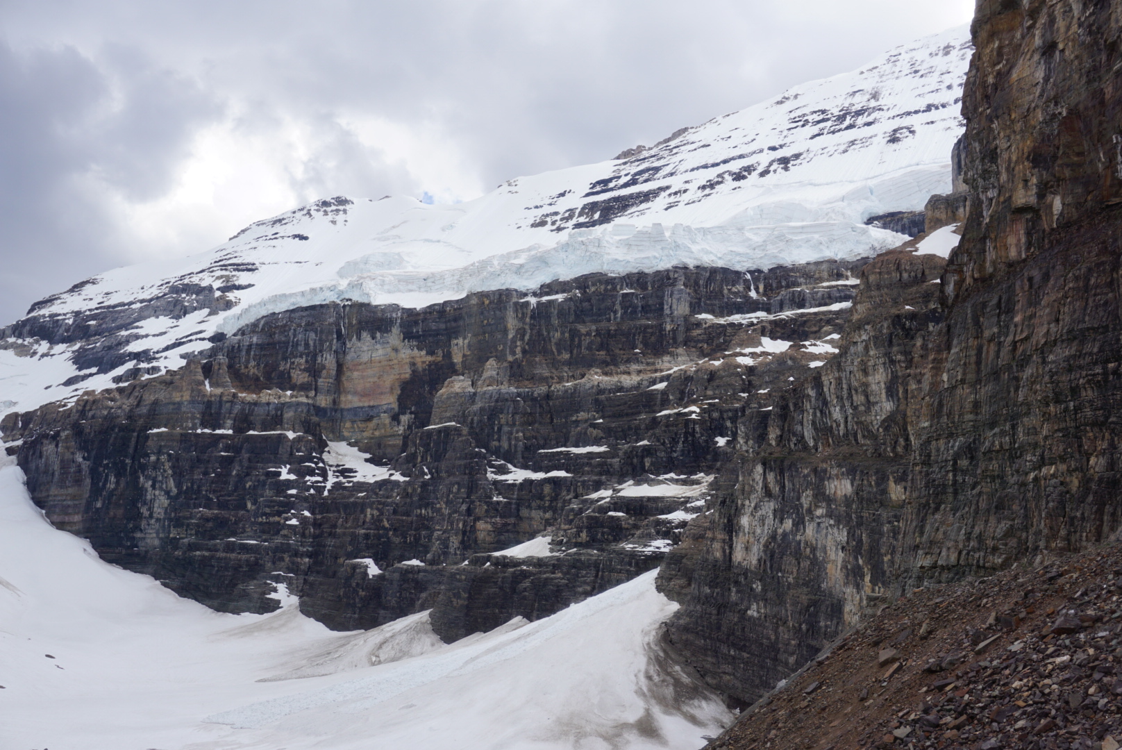 Plain of Six Glaciers