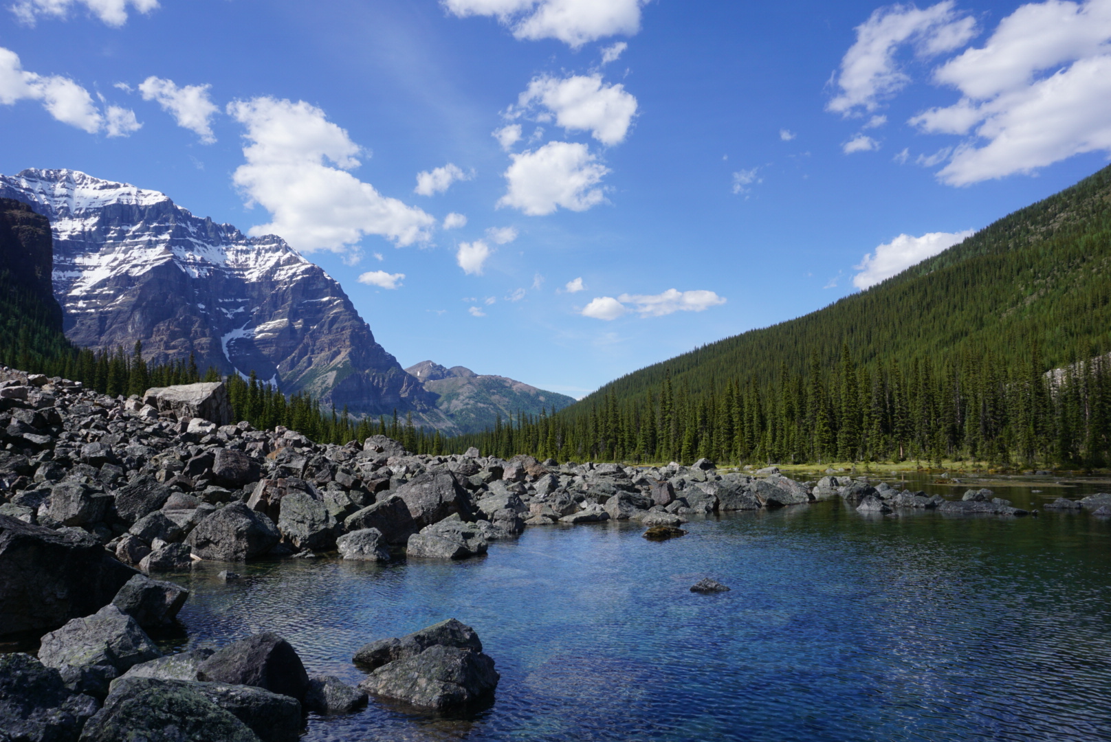 Hike to Consolation Lakes