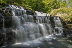 Triangle Lake Rock Slides and Lake Creek Falls