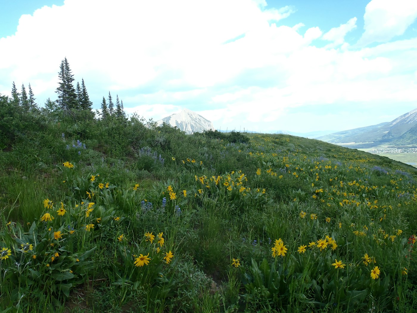 Photo of Hike to Meridian Lake