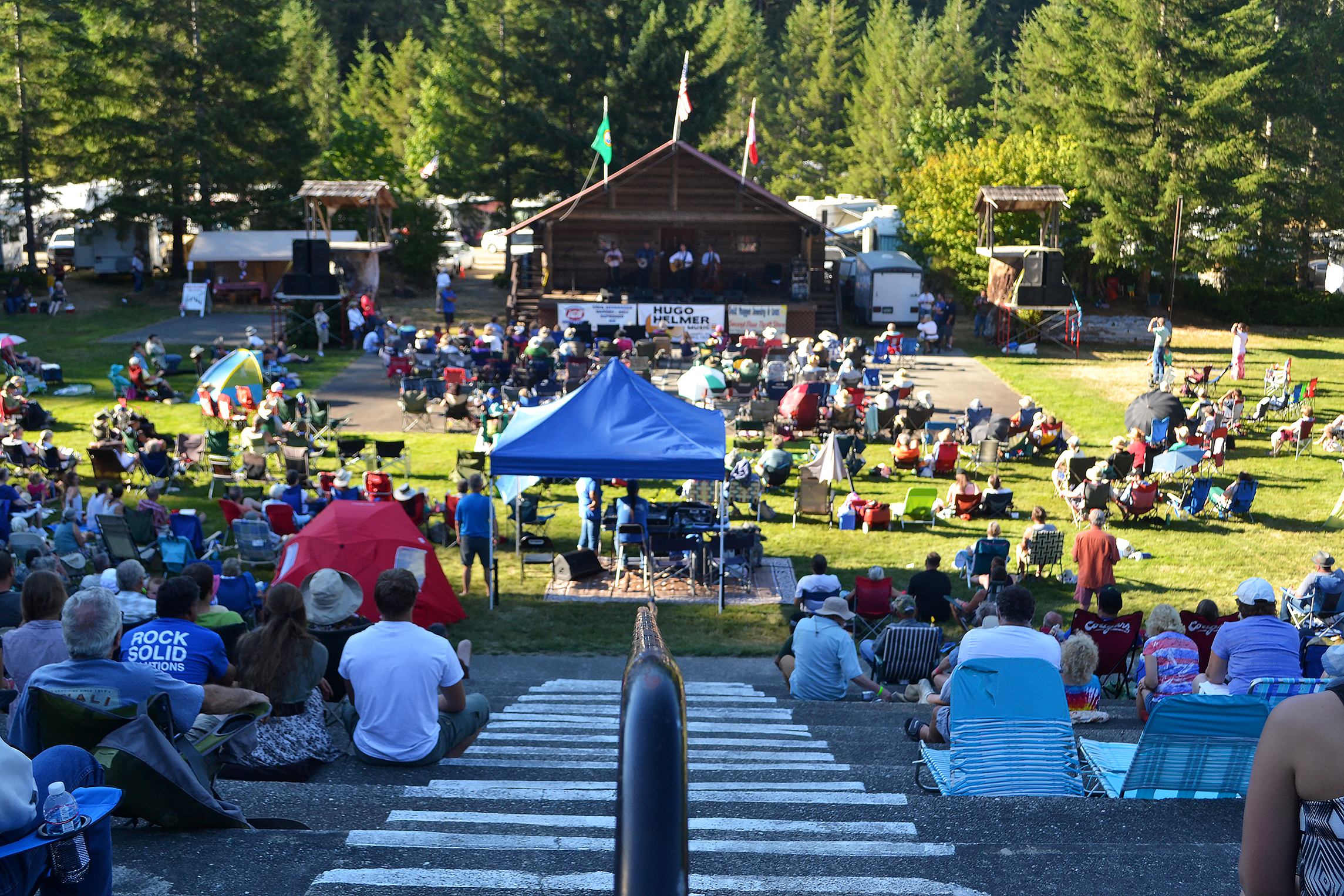 Photo of Chillin at Darrington Bluegrass Festival