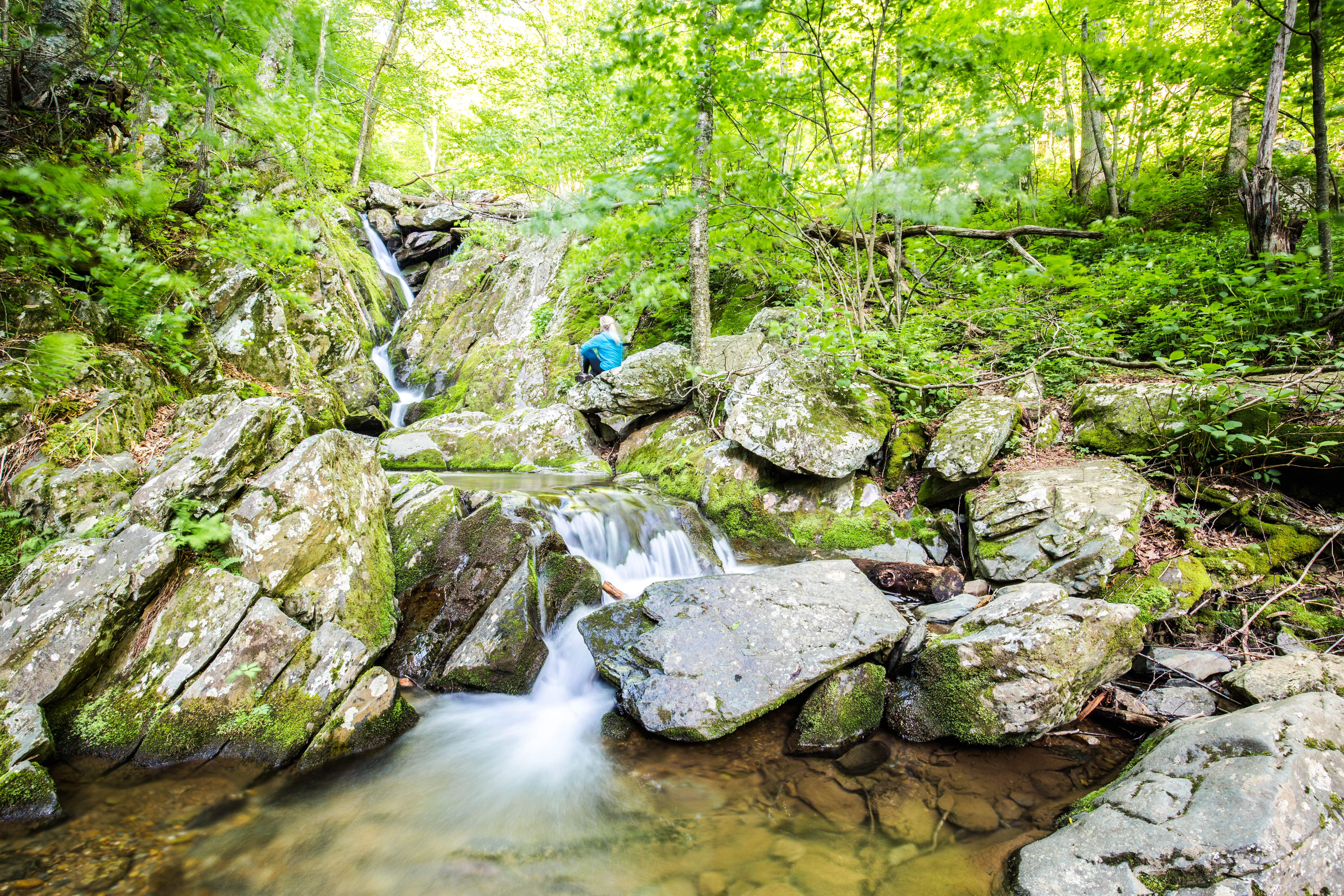 Dark Hollow Falls