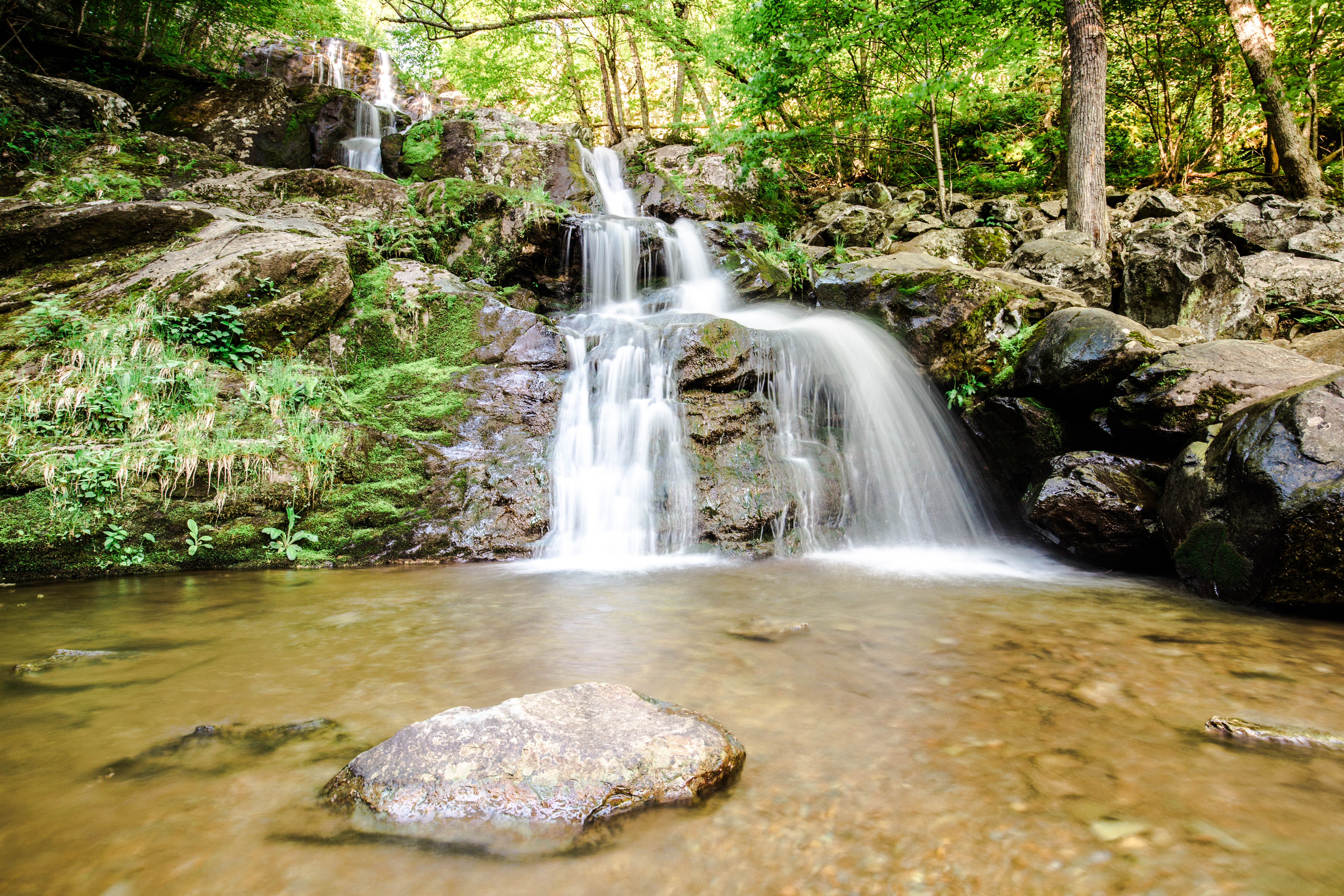 Dark Hollow Falls