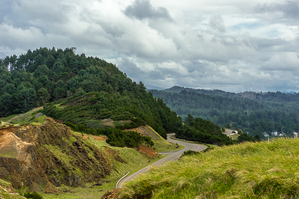 Explore the Yaquina Head Lighthouse