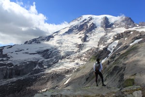 Hike to Camp Muir 