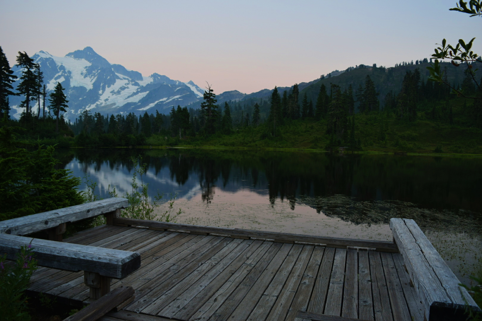 Explore Artist Point