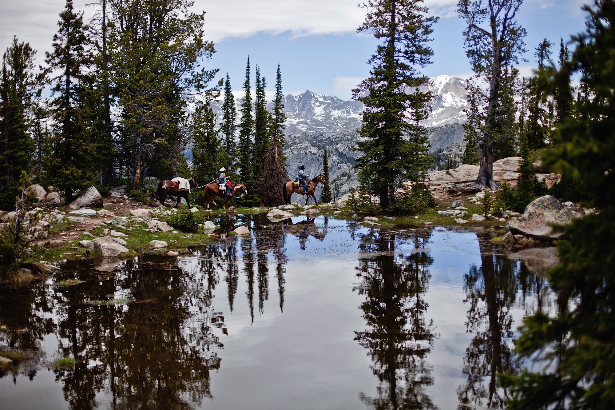 Photographers Point via Pole Creek Trail