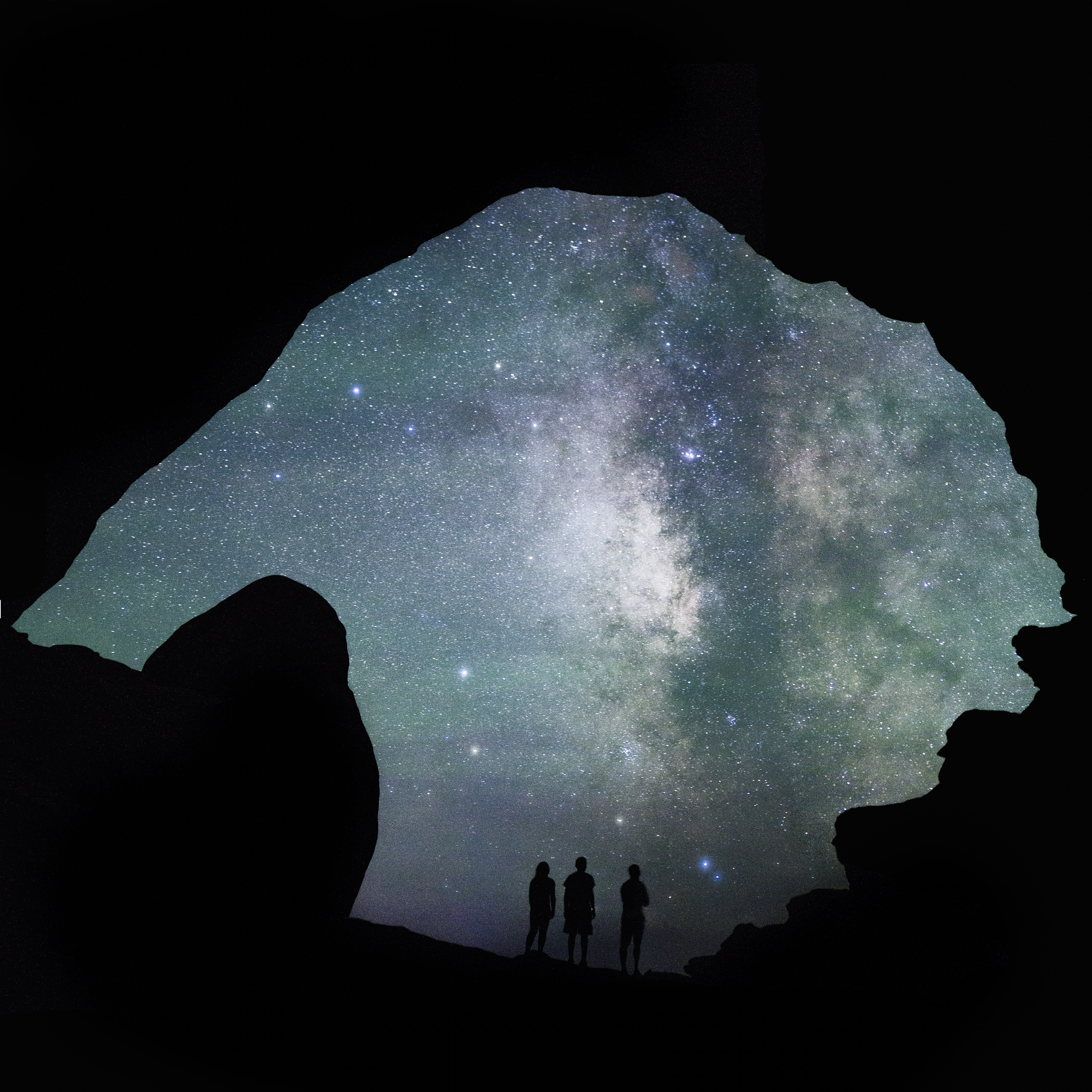 Photograph the Milky Way at North Window Arch