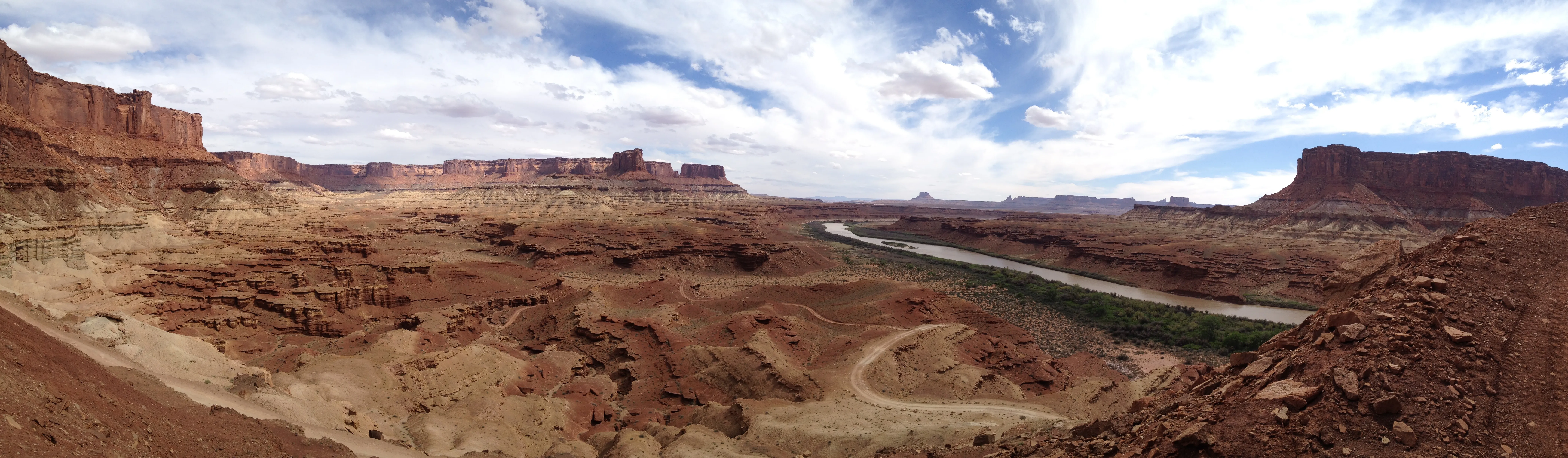 Mountain Bike Moab's White Rim Trail