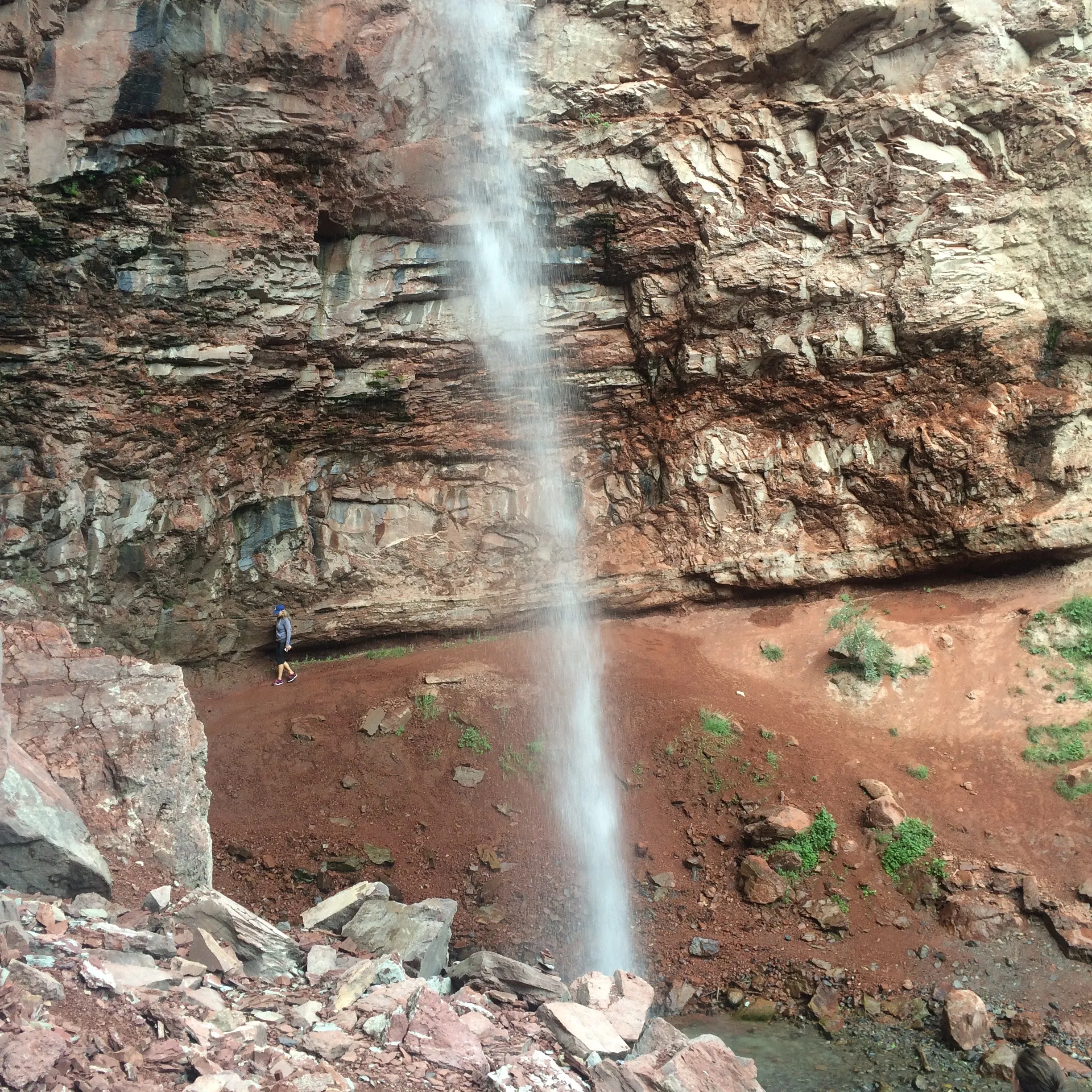 Hike to Cornet Creek Falls 