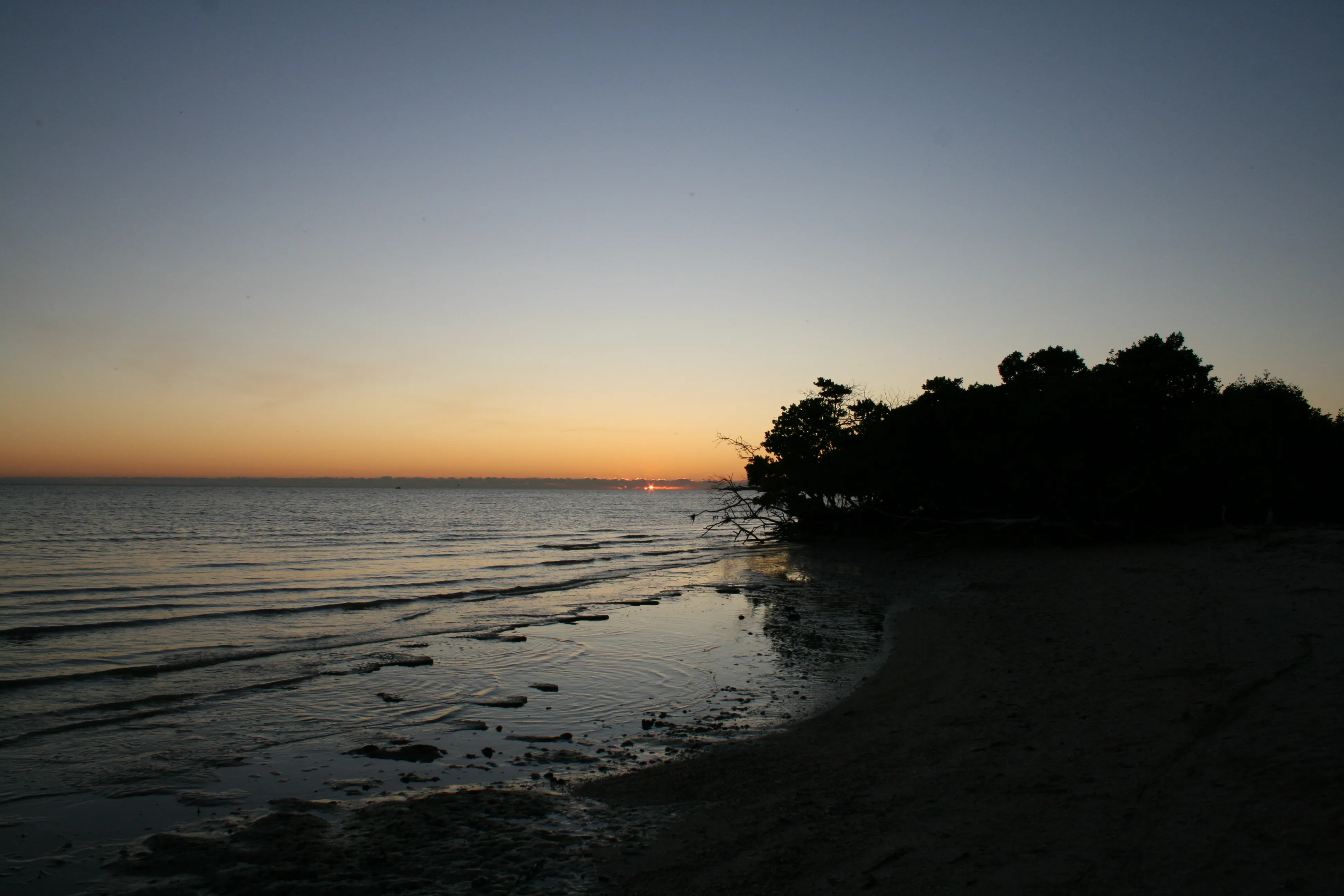 Clubhouse Beach via Flamingo Marina