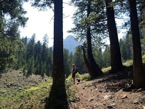 Hike to Bear Creek Lake 