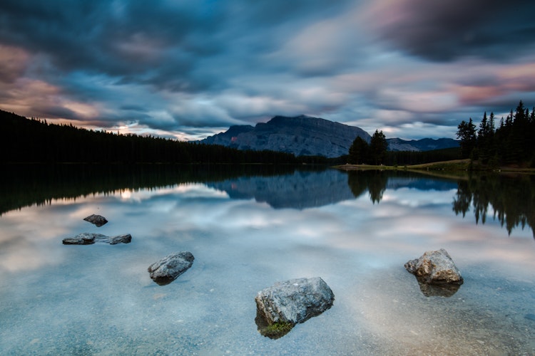 Kayak Two Jack Lake, Canada