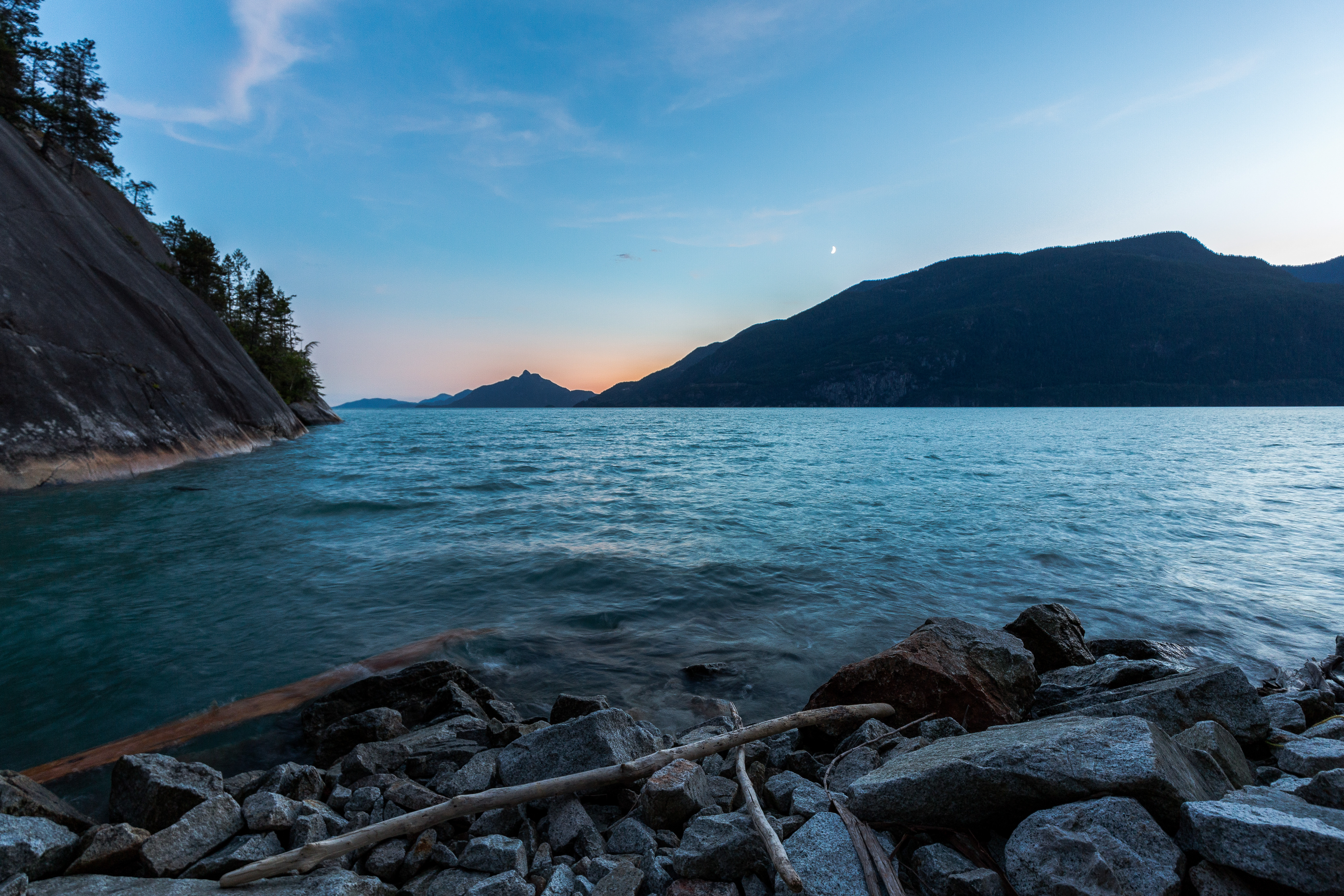 Rock Climb at Seal Cove, Britannia Beach, British Columbia