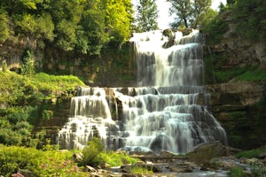 Hike to Chittenango Falls