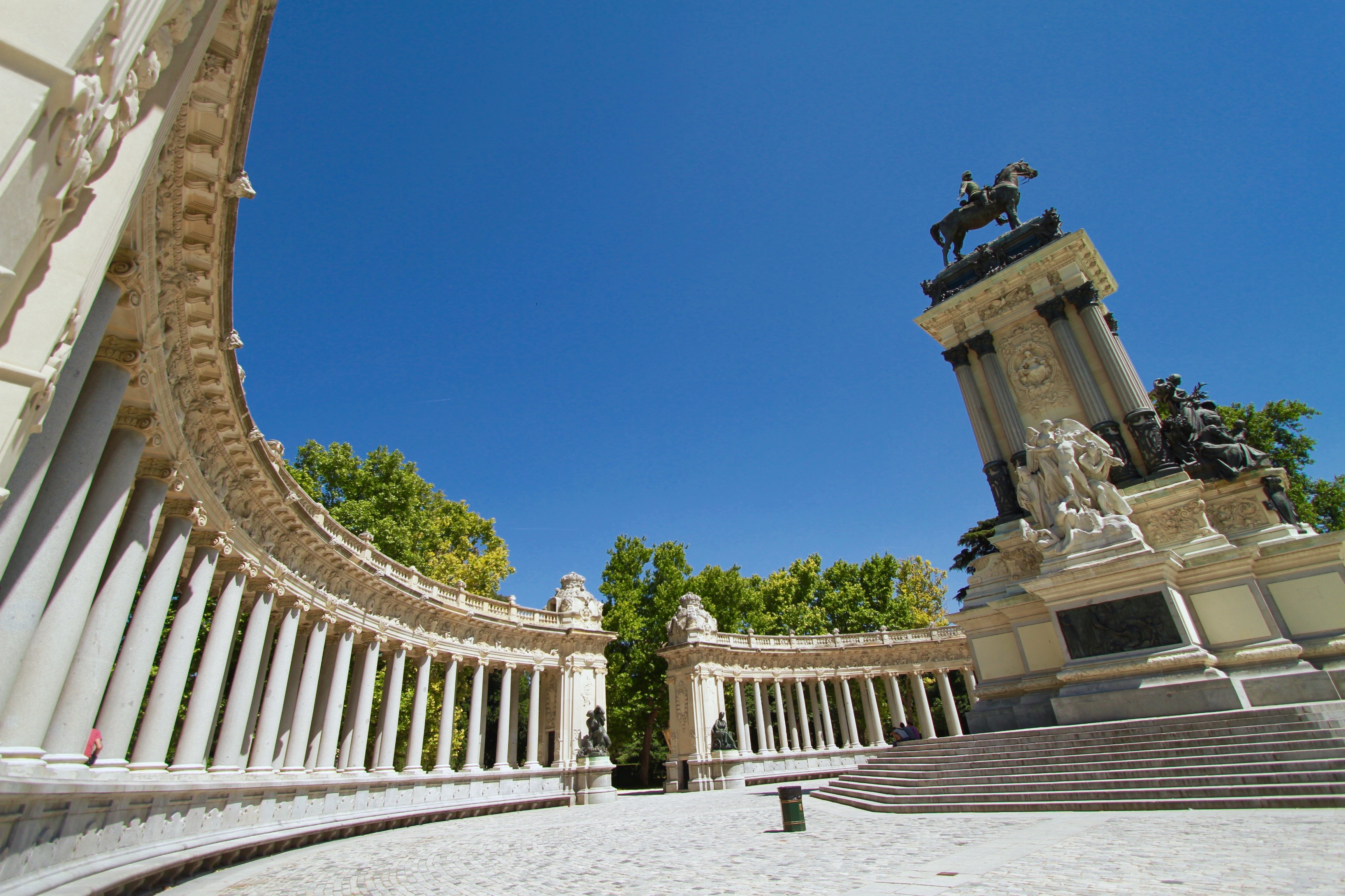 El Retiro Park