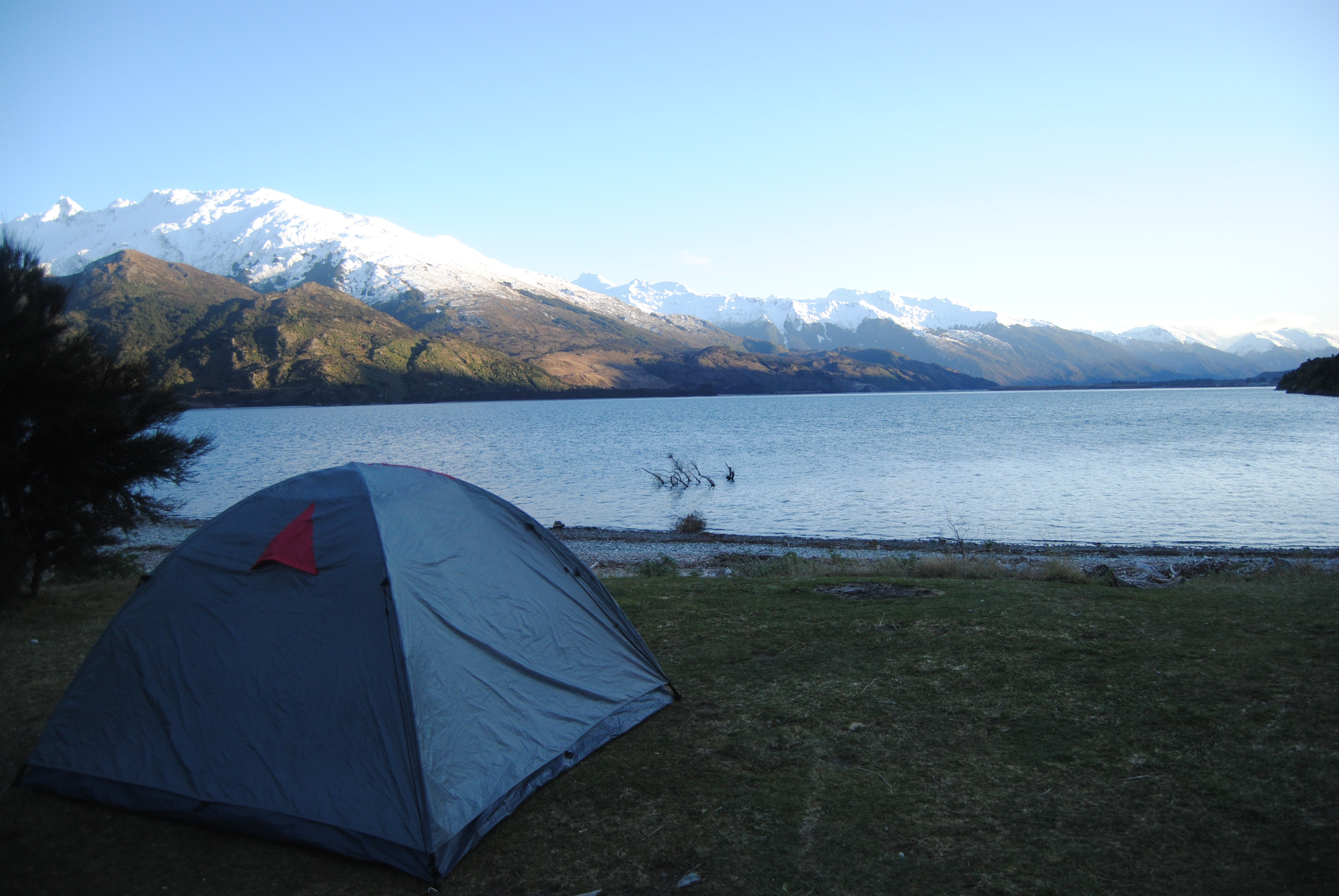 Camping on Lake Wanaka, Makarora, New Zealand