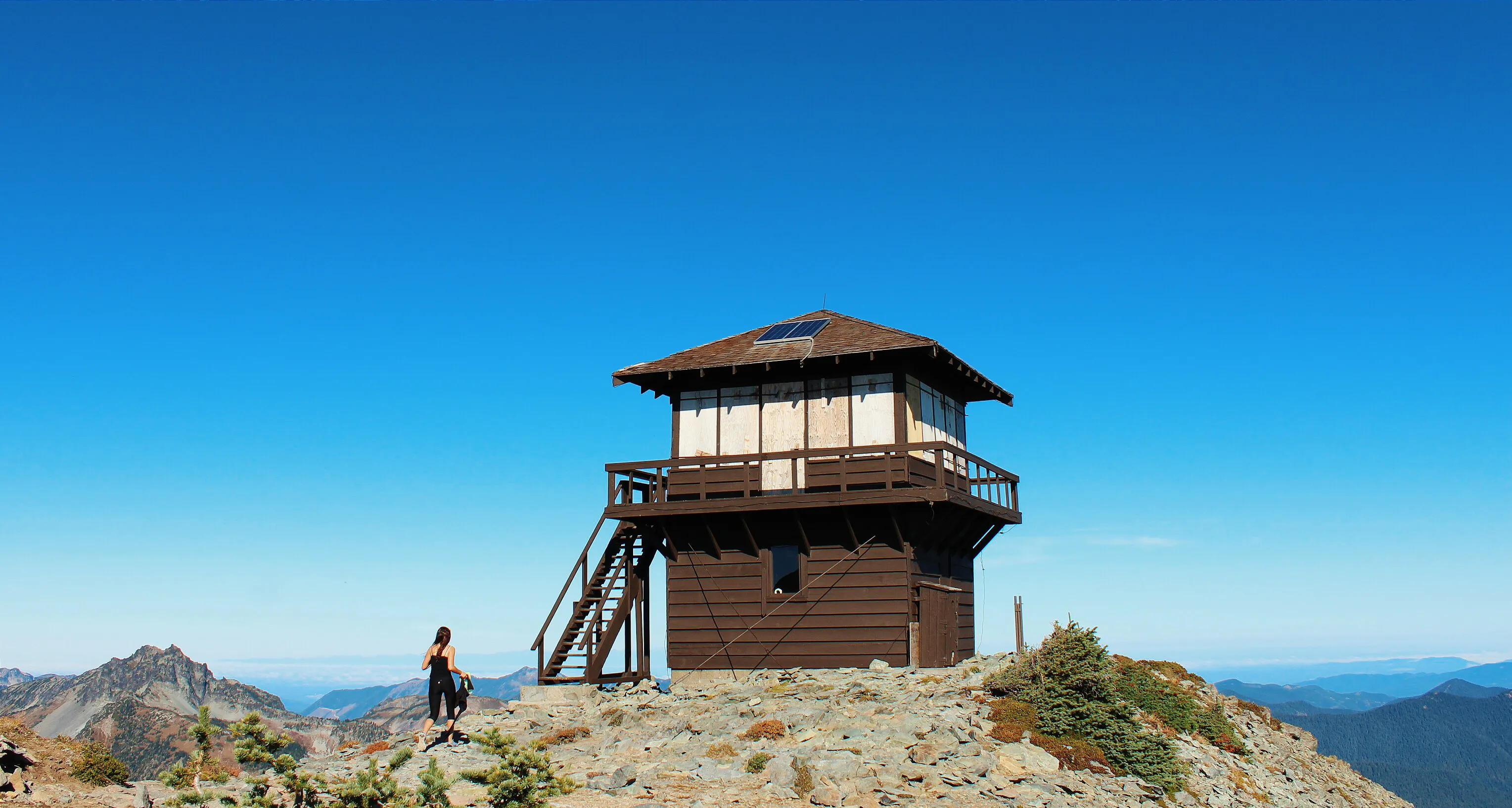 Hike to Mount Fremont Fire Lookout