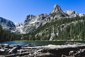 Hike from Bear Lake to Fern Lake Trailhead