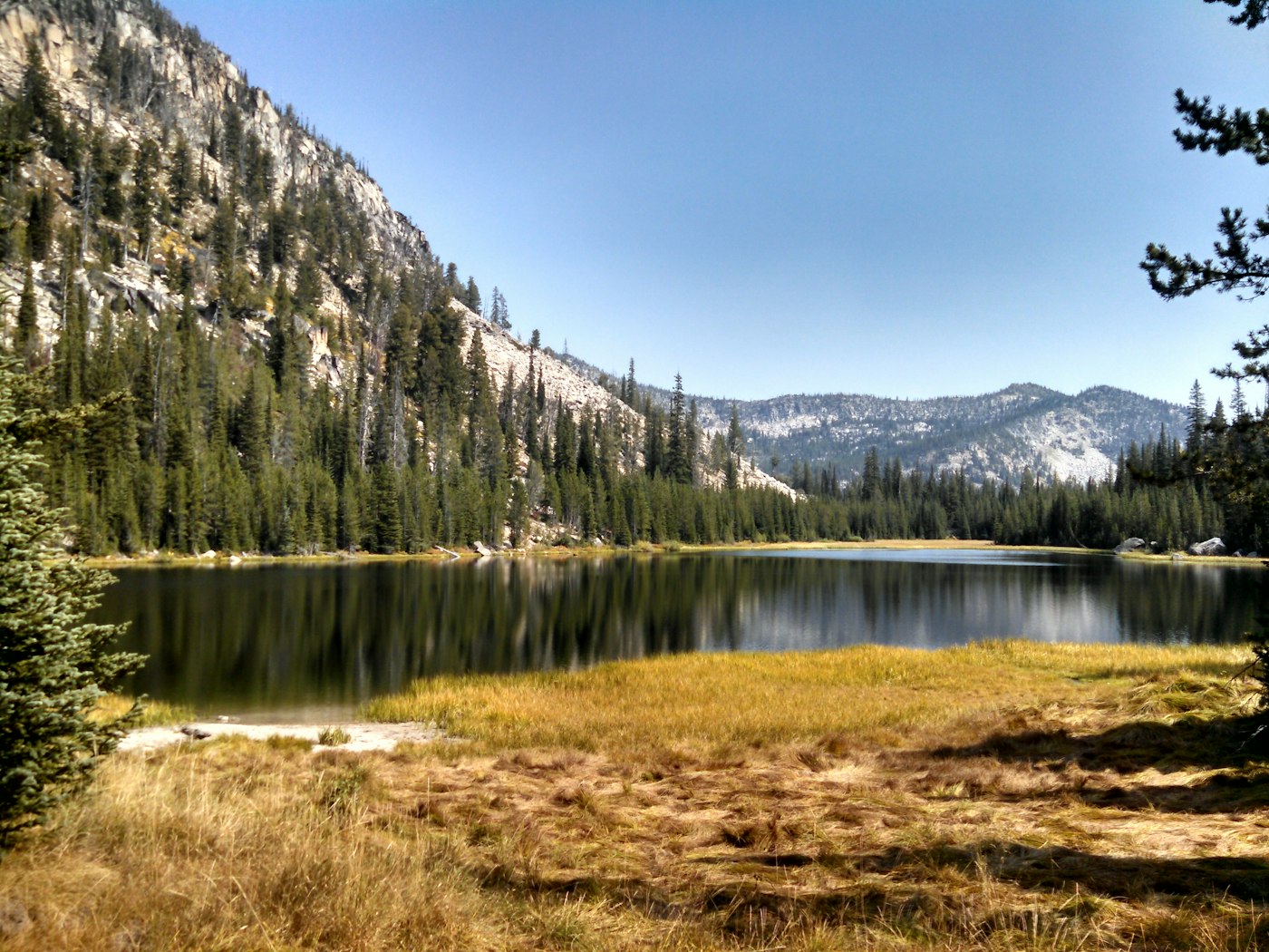 Photo of Dayhike to Snowslide Lake, Maki Lake, and Lake Fork C.G.