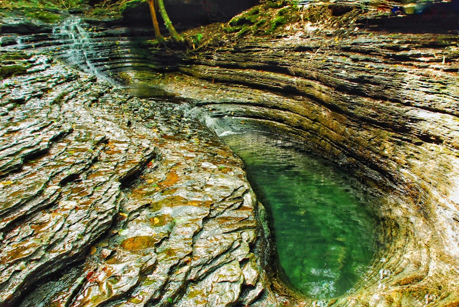 Hike the Devil's Bathtub, Duffield, Virginia