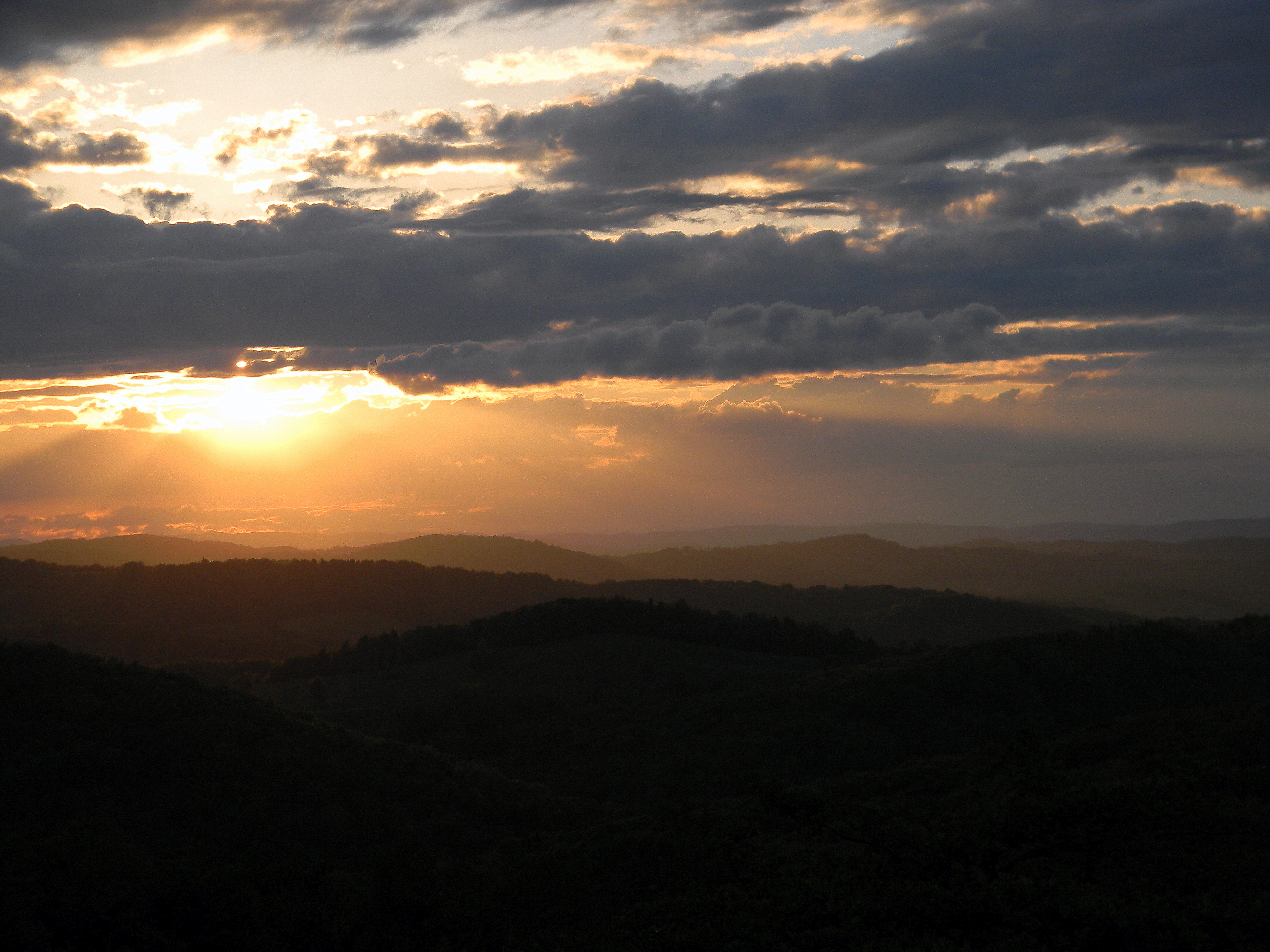 Hike Rock Castle Gorge