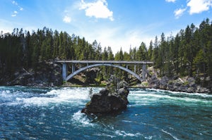 Hike the Wapiti Lake Trail to Grand Canyon of Yellowstone Loop