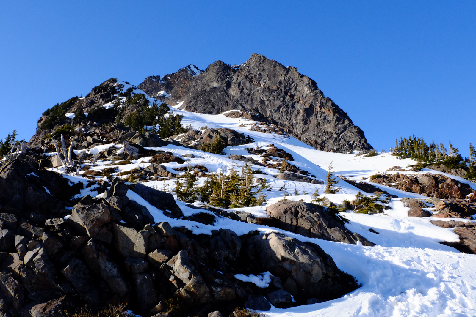 Climb Del Campo Peak, WA