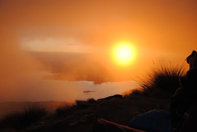 Seeing the Sunrise on Roy's Peak
