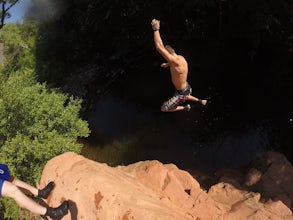 Hike to and Swim at the Bull Pen, AZ