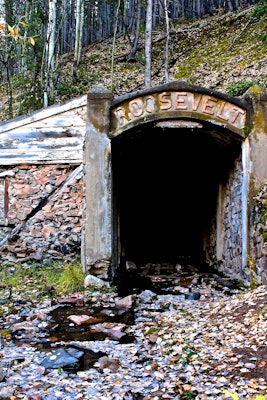 Hike to Roosevelt Mine, Roosevelt Mine Trailhead